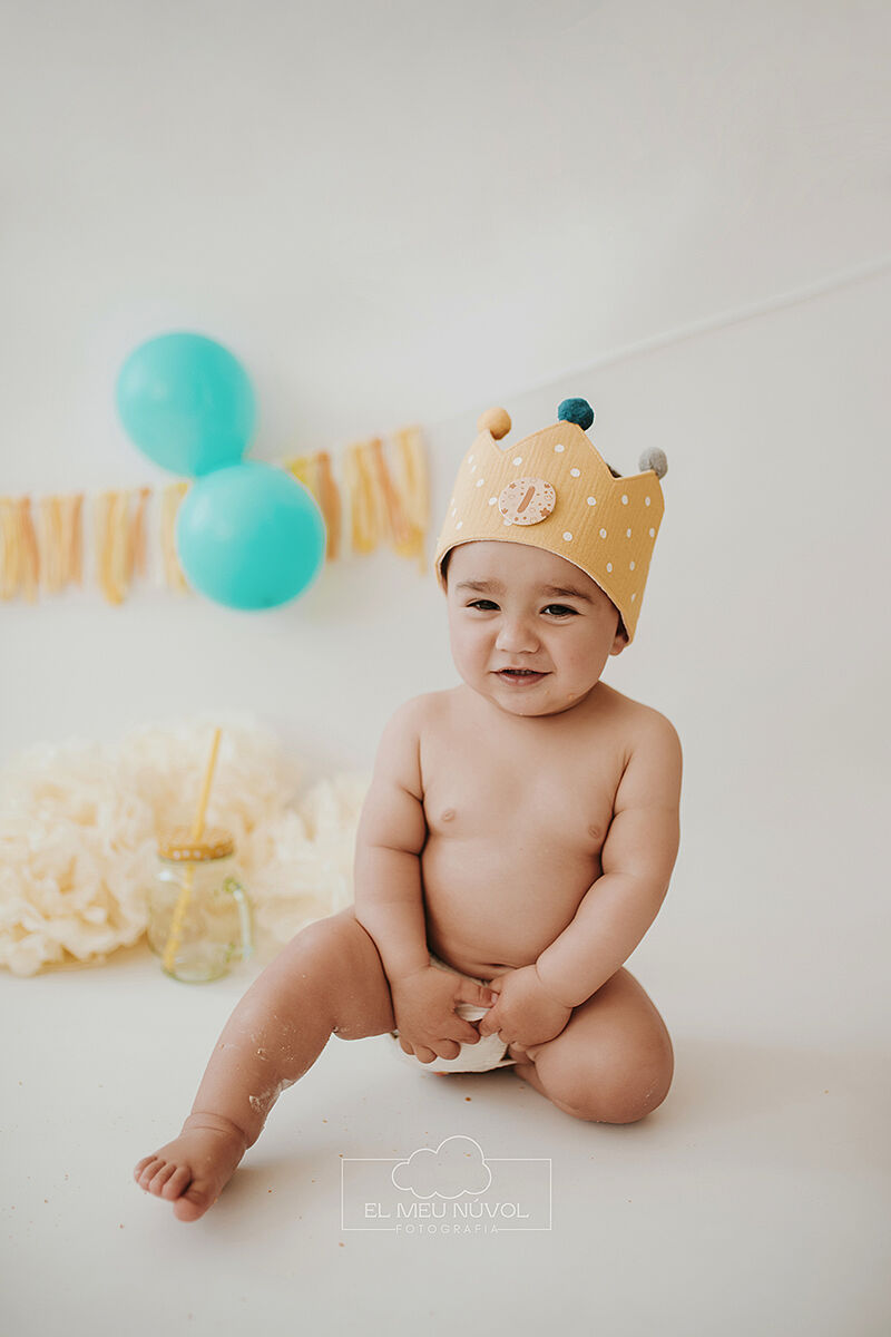 sessió smash cake a igualada barcelona el meu nuvol fotografia infantil00022