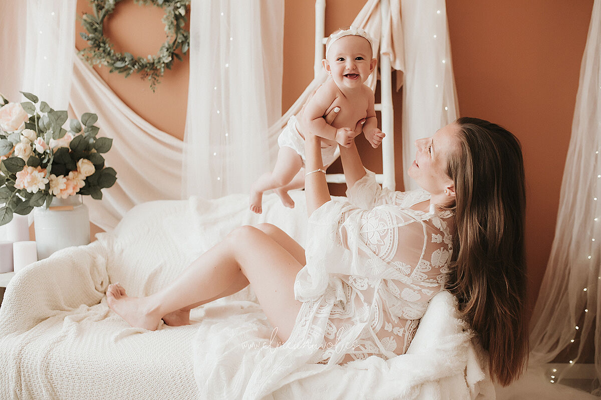 sesion de lactancia en igualada barcelona el meu nuvol fotografa bebes infantil y familiar00005