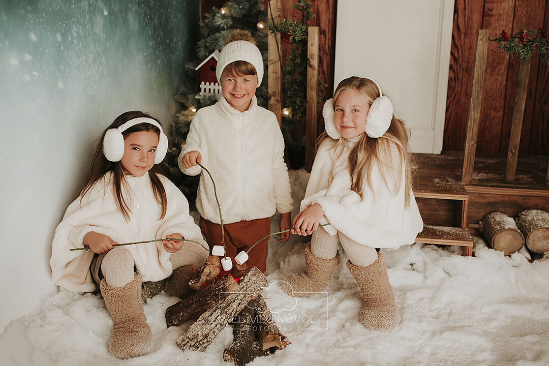 elmeunúvol.es - sesion-de-navidad-en-igualada-el-meu-nuvol-fotografia-infantil-familiar00017-ts20250917071237755078.jpg