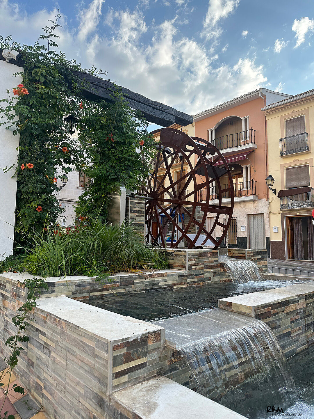 2018_12-rotonda-cuevas-de-san-marcos-arquitecto-raul-benitez