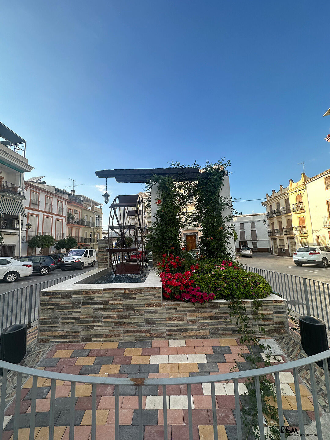 2018_15-rotonda-cuevas-de-san-marcos-arquitecto-raul-benitez