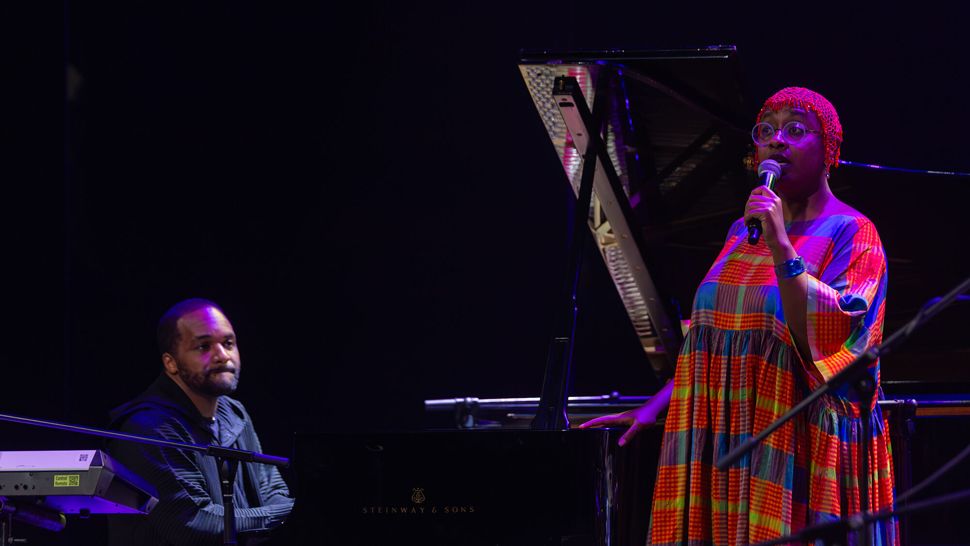 CÉCILE MCLORIN SALVANT HECHIZA CON SU VOZ CAMALEÓNICA EL TEATRO VERVANTES