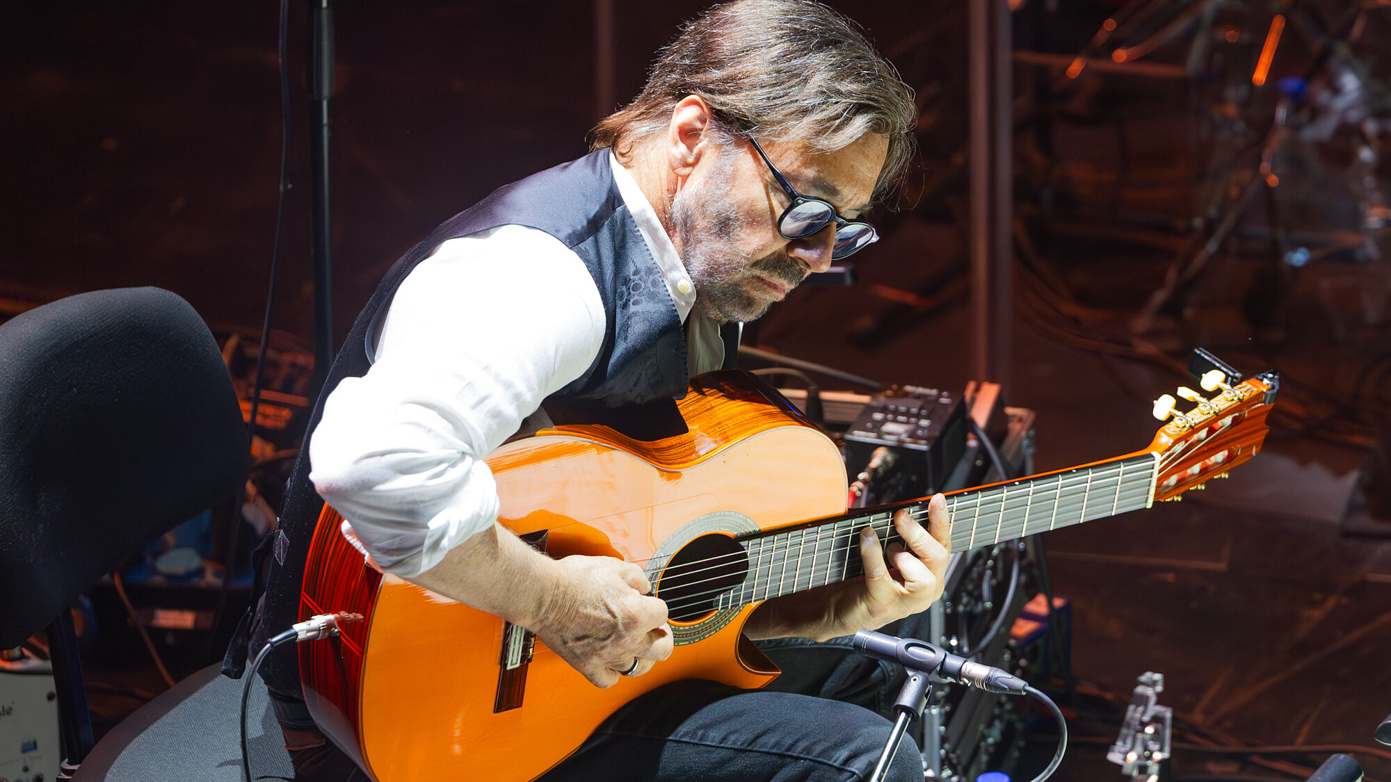 AL DI MEOLA DESLUMBRA EN EL CERVANTES