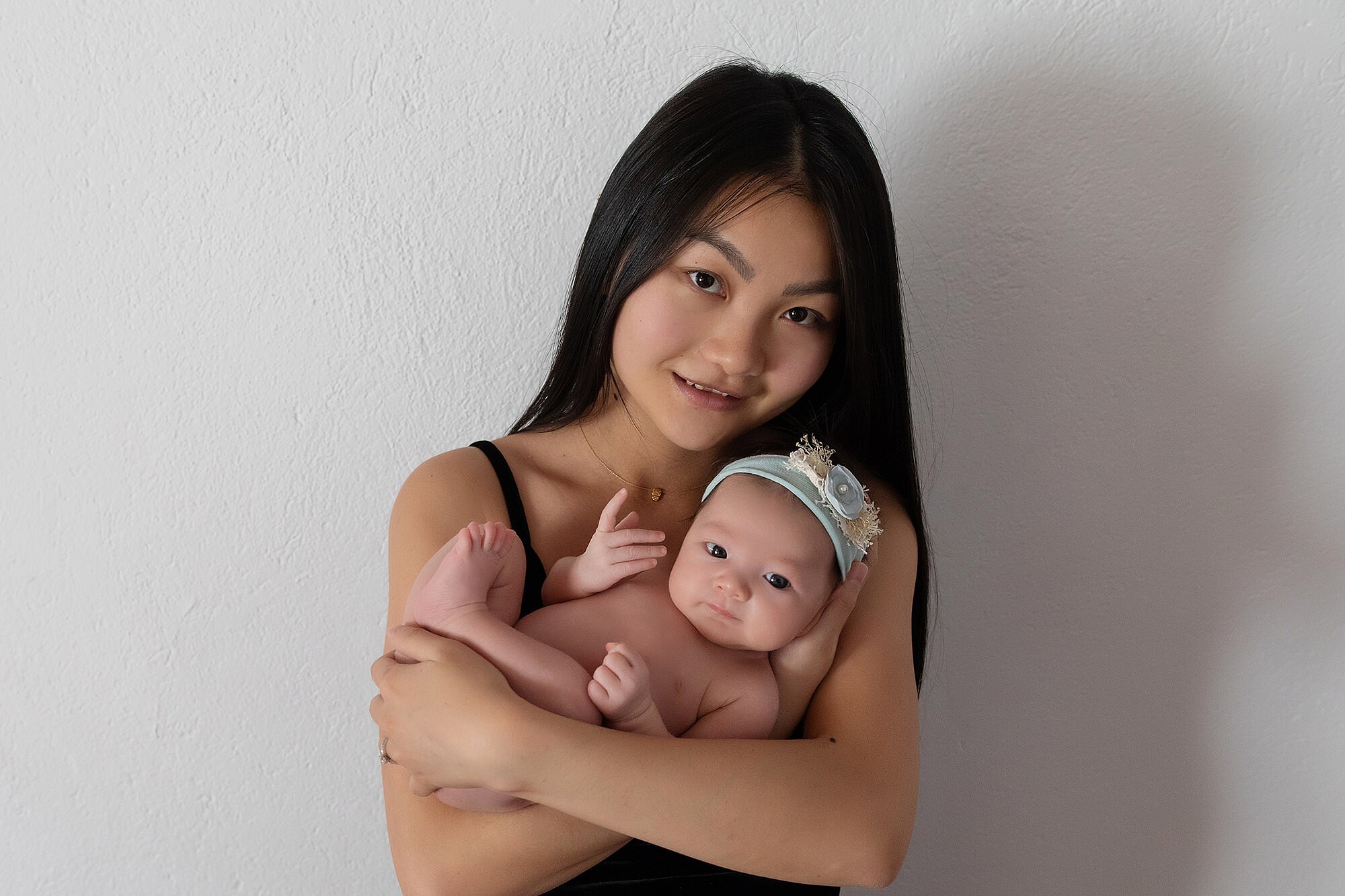 19-fotos-fotografo-newborn-bebes-barcelona-girona-molnis-rei-davinia-torres-recien-nacido-nounat-familia-embarazo-platja-aro