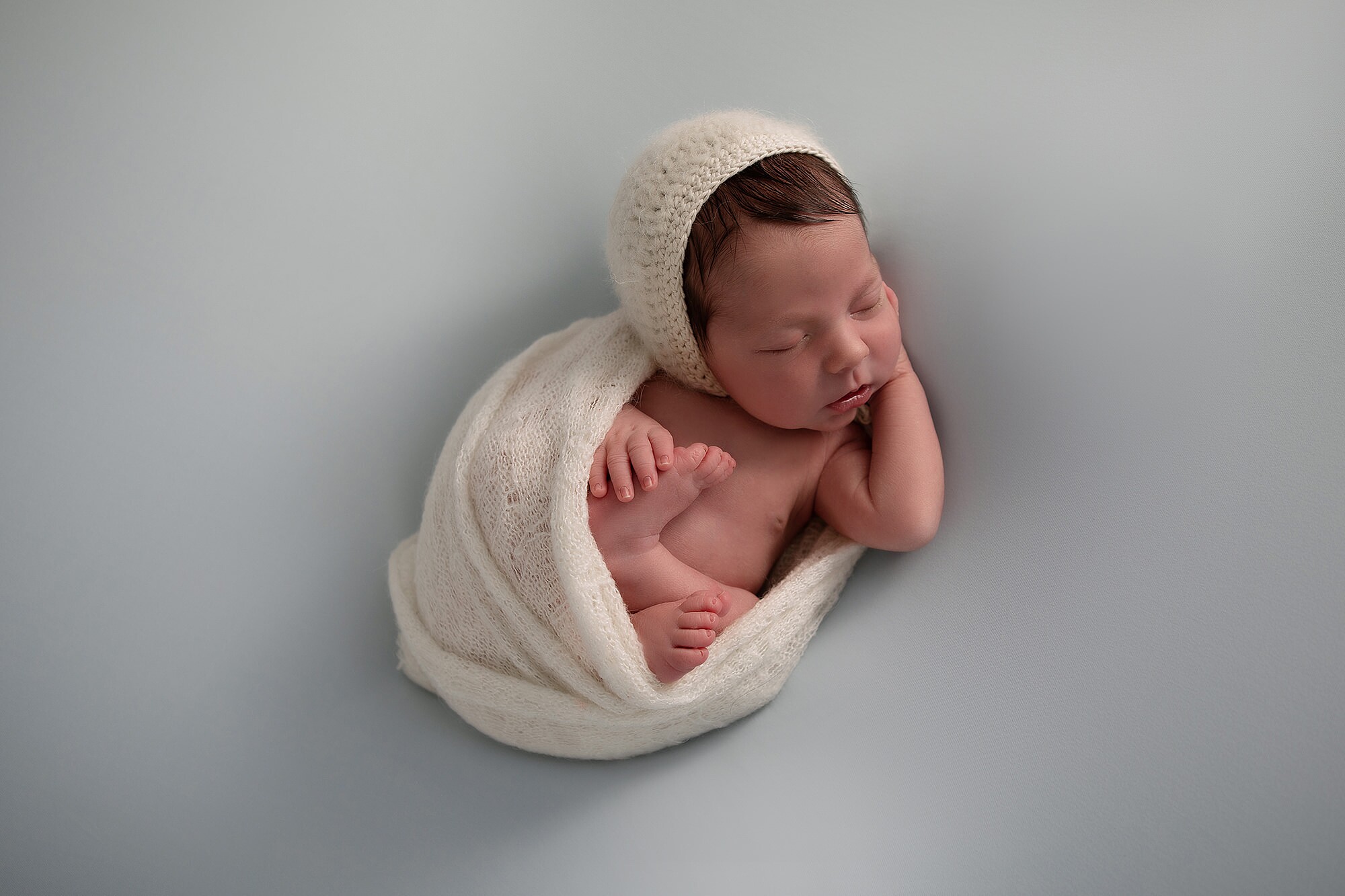 04-fotos-fotografo-newborn-bebes-barcelona-girona-molnis-rei-davinia-torres-recien-nacido-nounat-familia-embarazo-sant-feliu-guixols