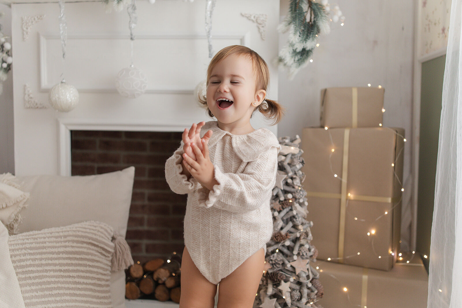 Davinia Torres Fotografia - fotos-fotografo-navidad-nadal-familia-nin-os-bebes-mascotas-barcelona-girona-sesion-18-ts20251014115415220290.jpg