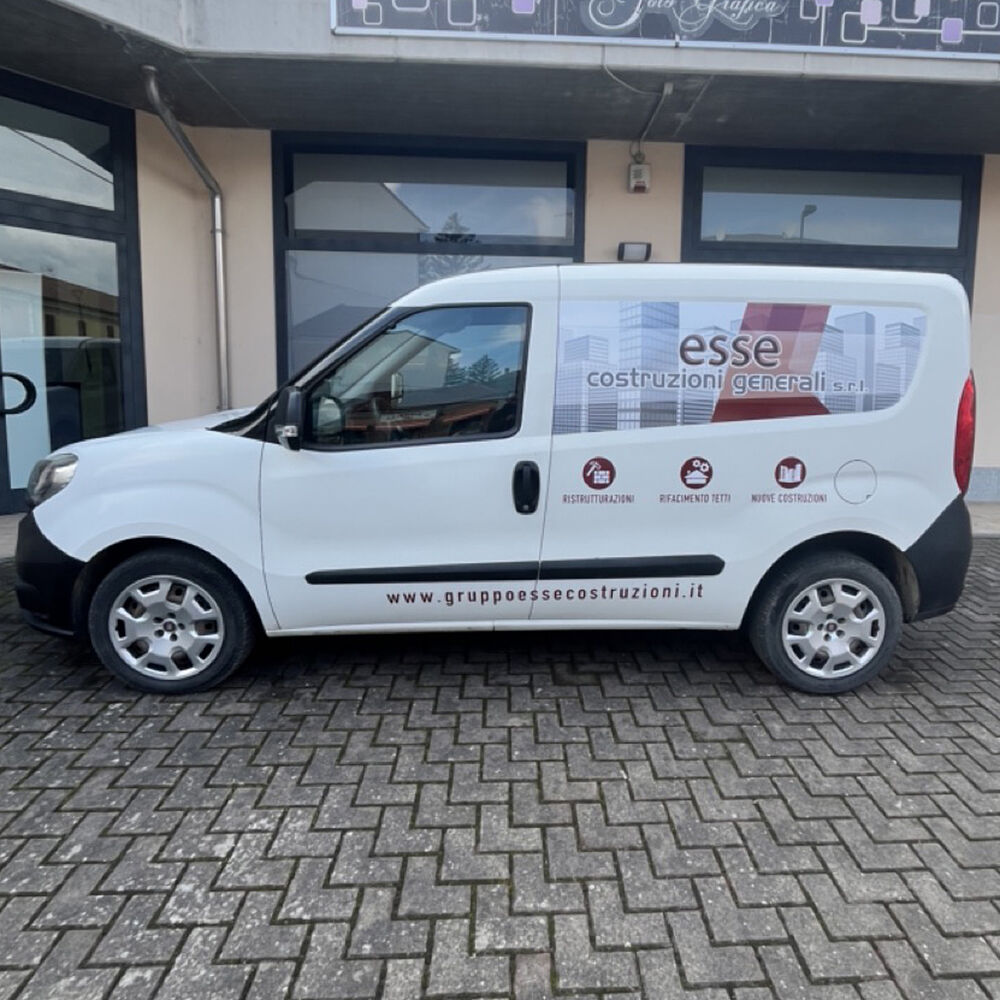 scritte adesive auto Alessandria